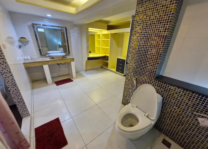 Albergue Number 9 *